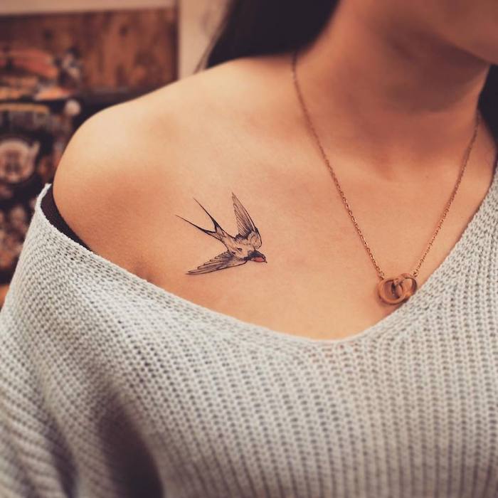 21 Beautiful Chest Tattoos For Women Females Zestvine 2025
