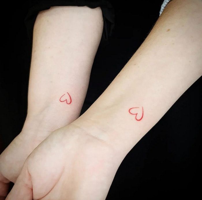 25 Small Wrist Tattoos Perfect For Ink Newbies Small Wrist Tattoos