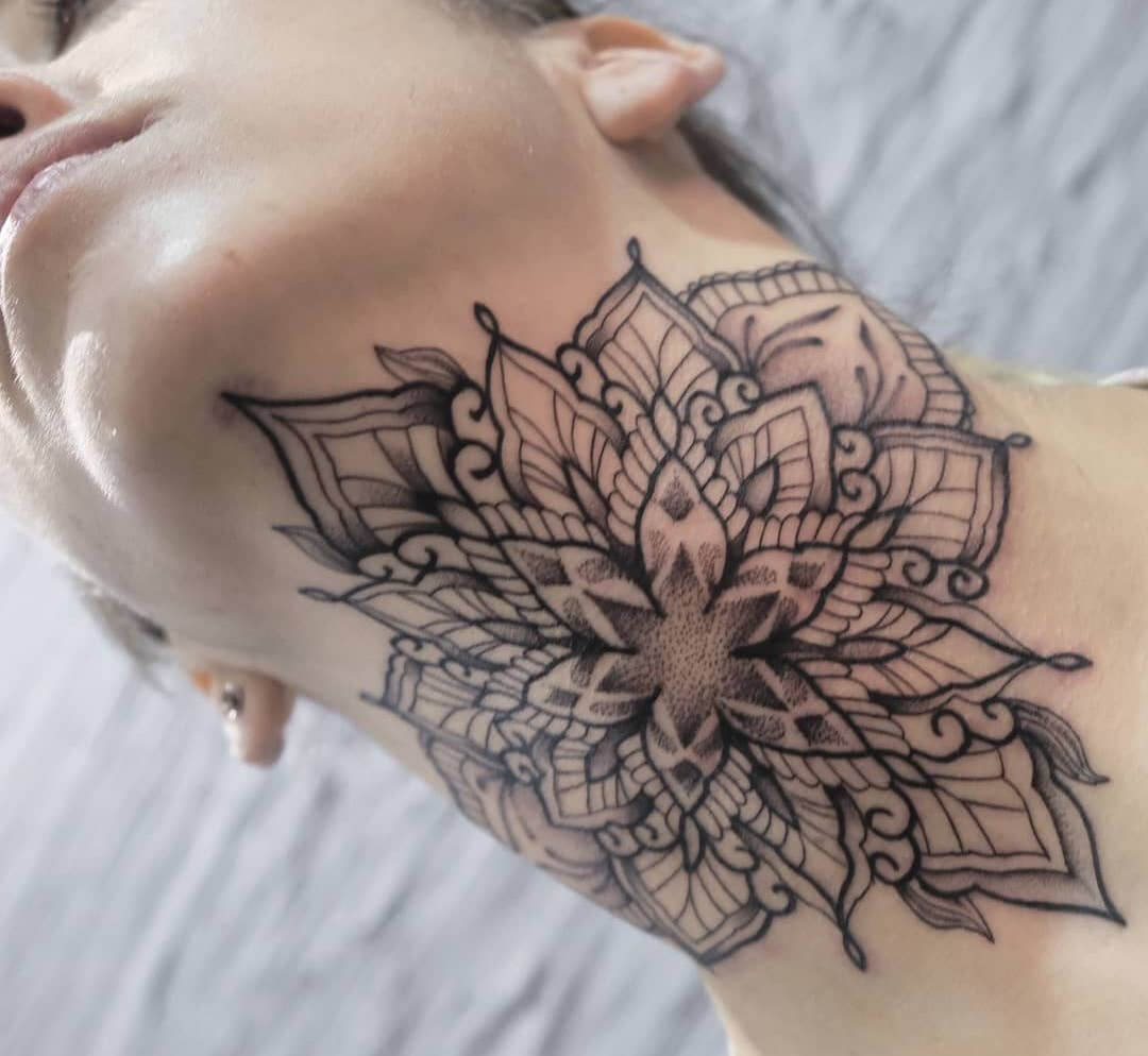 30 Attractive Neck Tattoo Art For Women