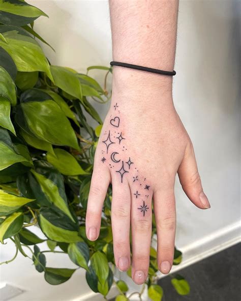 30 Unique Hand Tattoos For Girls With Their Meaning Artofit 30 Unique Hand Tattoos For Girls With Their Meaning Artofit