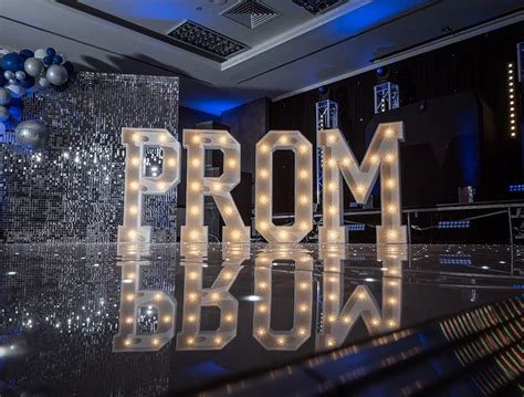 Create A Memorable Prom Night With Prom Decorations Amp Ideas Create A Memorable Prom Night With Prom Decorations Amp Ideas