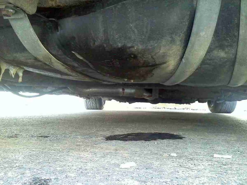 5 Steps to Handle a Gas Leak in Your Car