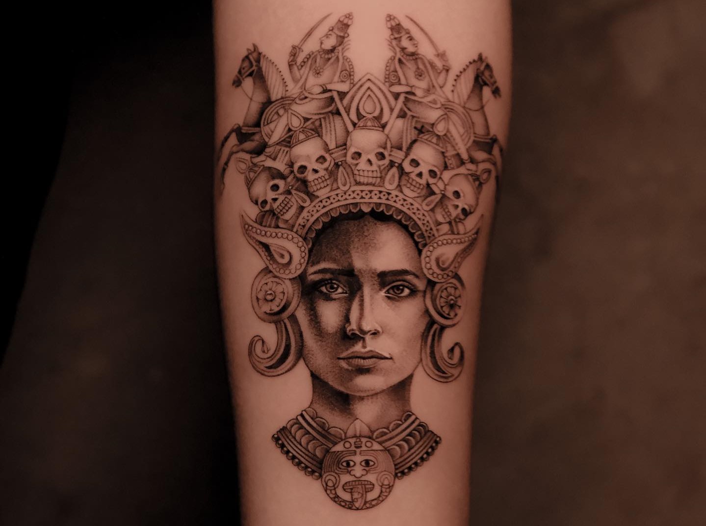 Maoritattoosshoulder Polynesiantattoosshoulder Aztec Tattoo Designs