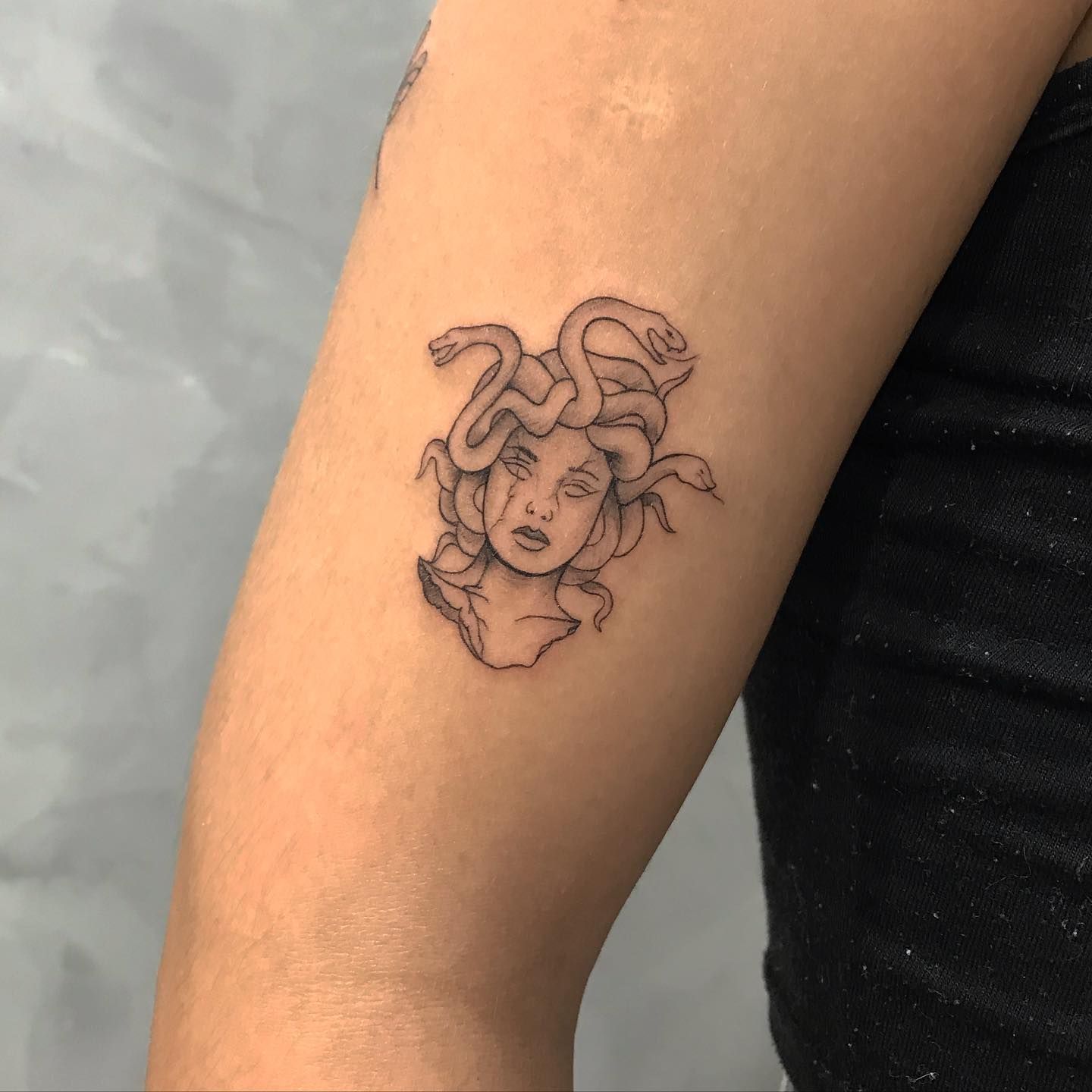 Medusa Tattoo Ideas: Serpentine Detail And Mythic Realism