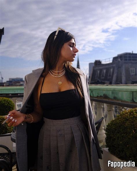 Mia Khalifa's OnlyFans Leaks: 5 Insights