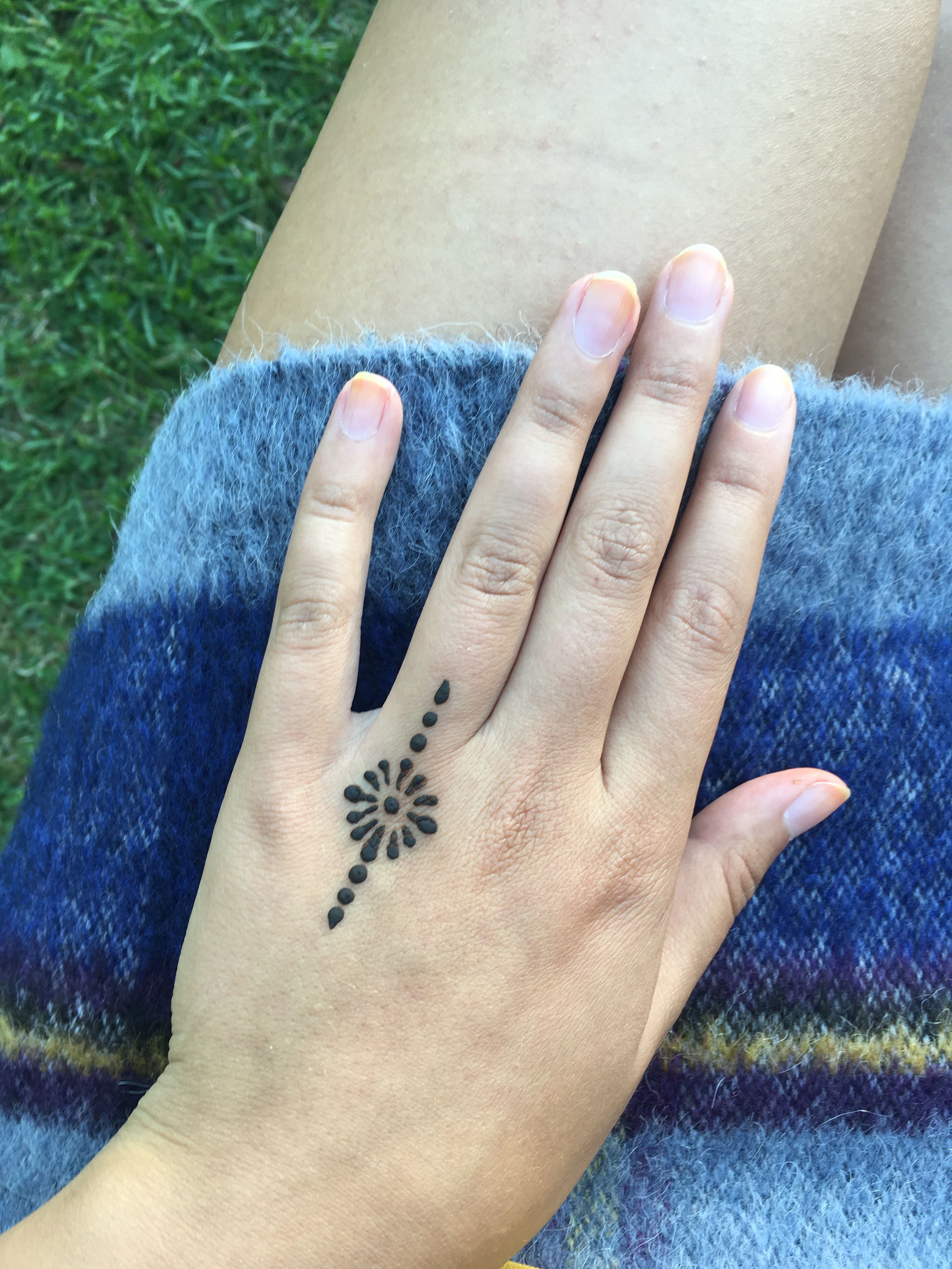 Small Henna Mehndi Tattoo