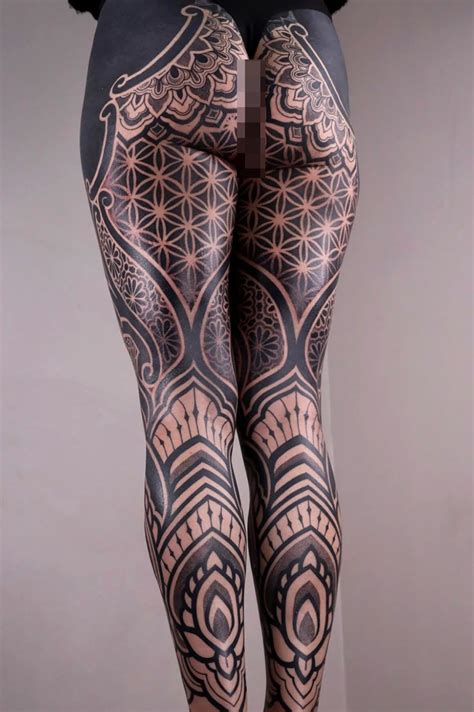 The Black Line Sequence In The Ornamental Tattoo Tattoo Life Leg
